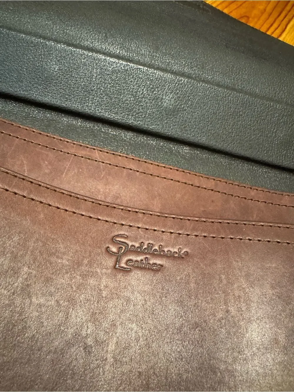 Saddleback Leather Briefcase Chestnut Brown Shoulder Strap Buckle